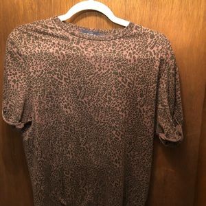 Topman T-shirt with small leopard print.
